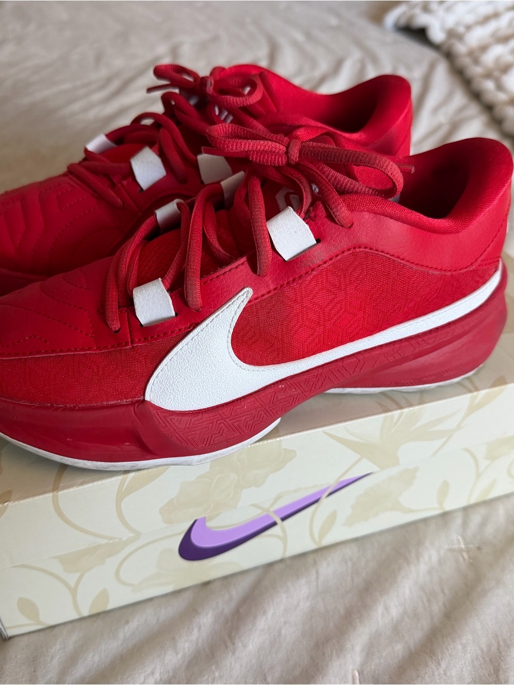 Nike Red Zoom Freak 5 TB